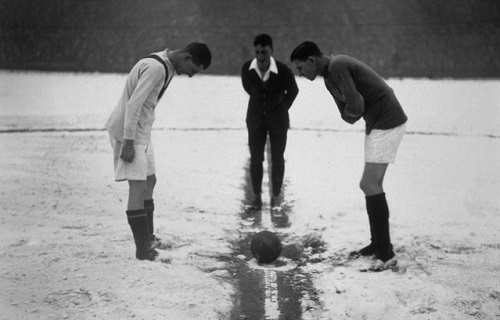 عکس فوتبالی سال 1926 بین آرسنال و منچستریونایتد